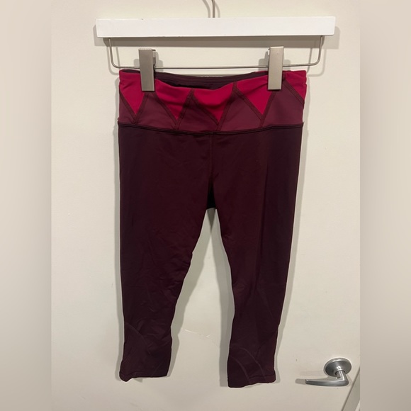 Lululemon leggings, size 4 - Picture 2 of 12